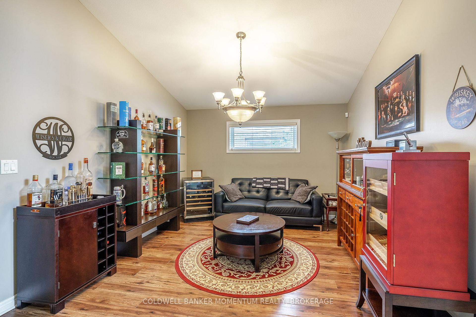 Photo 10 of 18 Loretta Drive, Niagara-on-the-Lake, Virgil — HOMEH