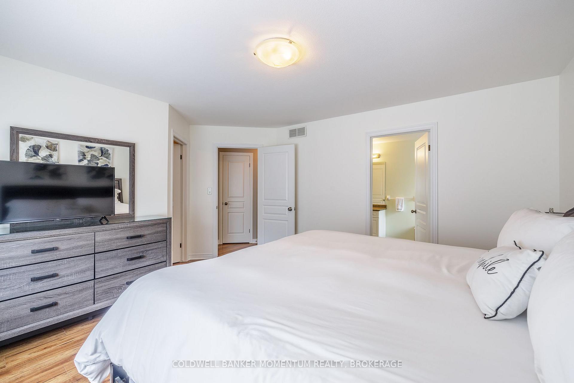 Photo 22 of 18 Loretta Drive, Niagara-on-the-Lake, Virgil — HOMEH