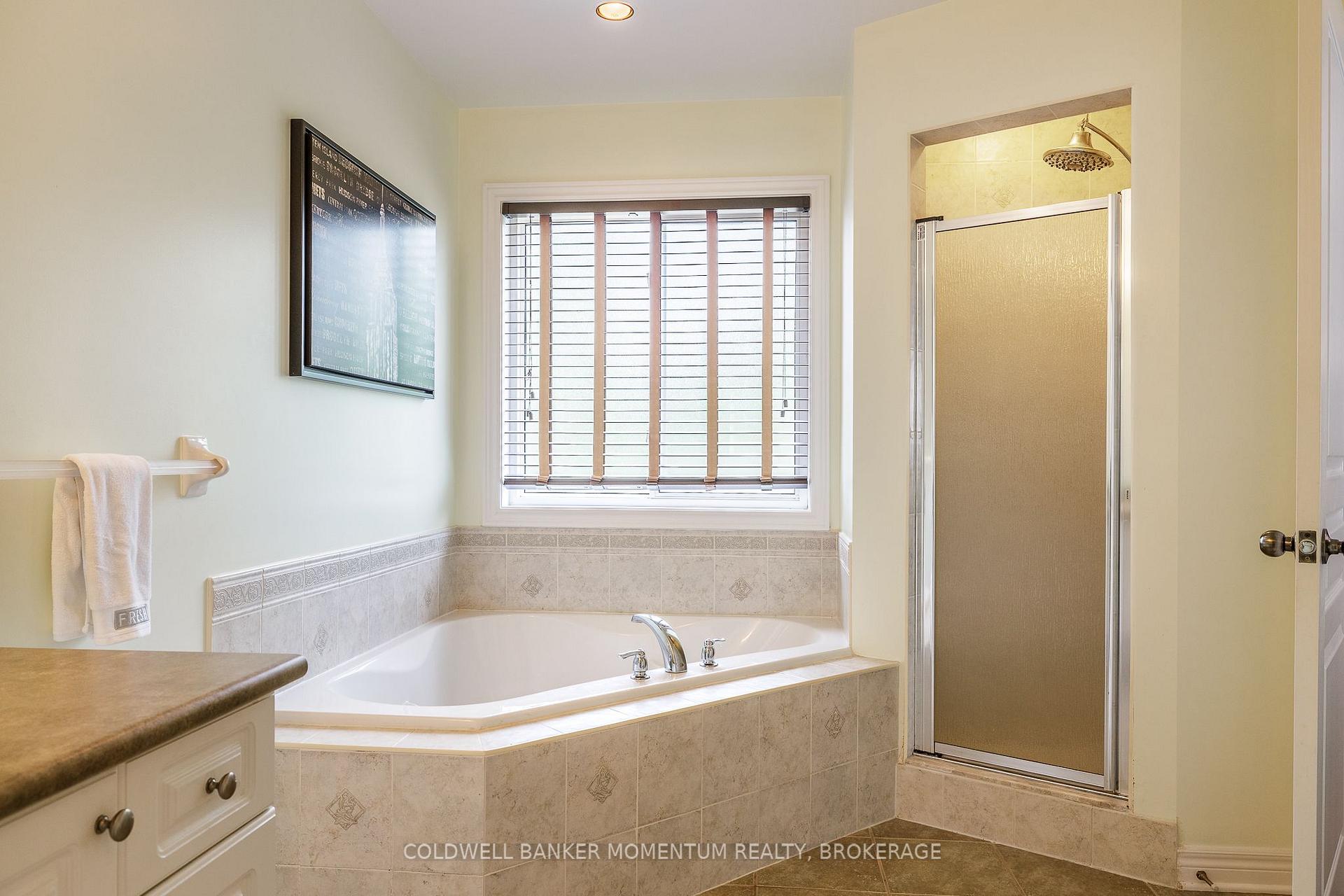 Photo 24 of 18 Loretta Drive, Niagara-on-the-Lake, Virgil — HOMEH
