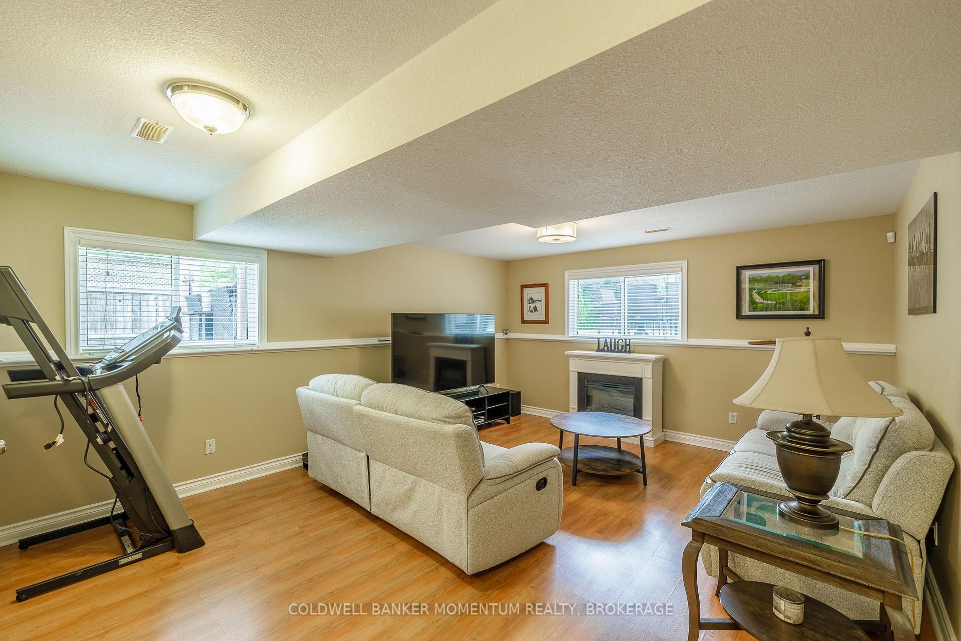 Photo 25 of 18 Loretta Drive, Niagara-on-the-Lake, Virgil — HOMEH