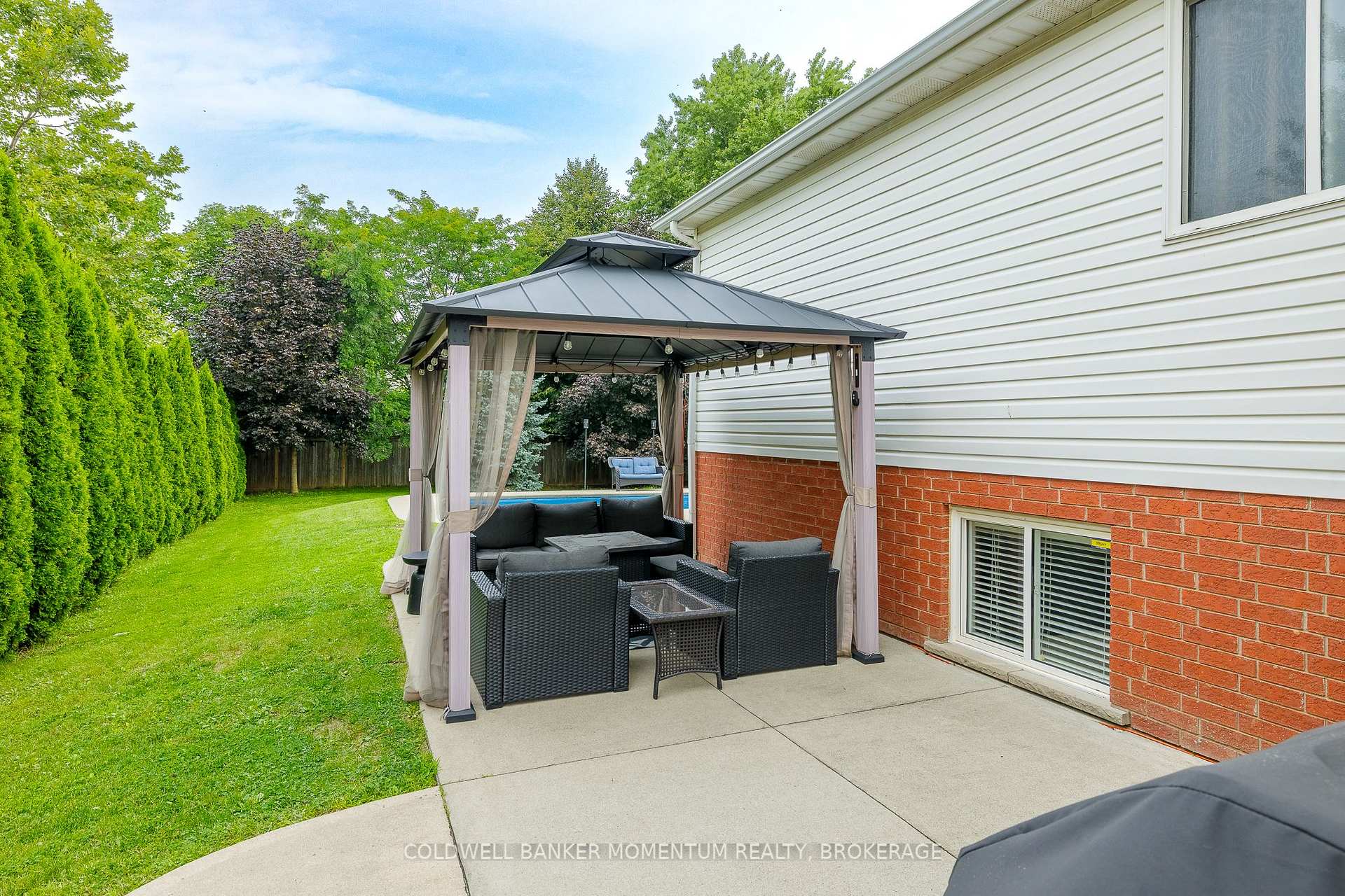 Photo 33 of 18 Loretta Drive, Niagara-on-the-Lake, Virgil — HOMEH