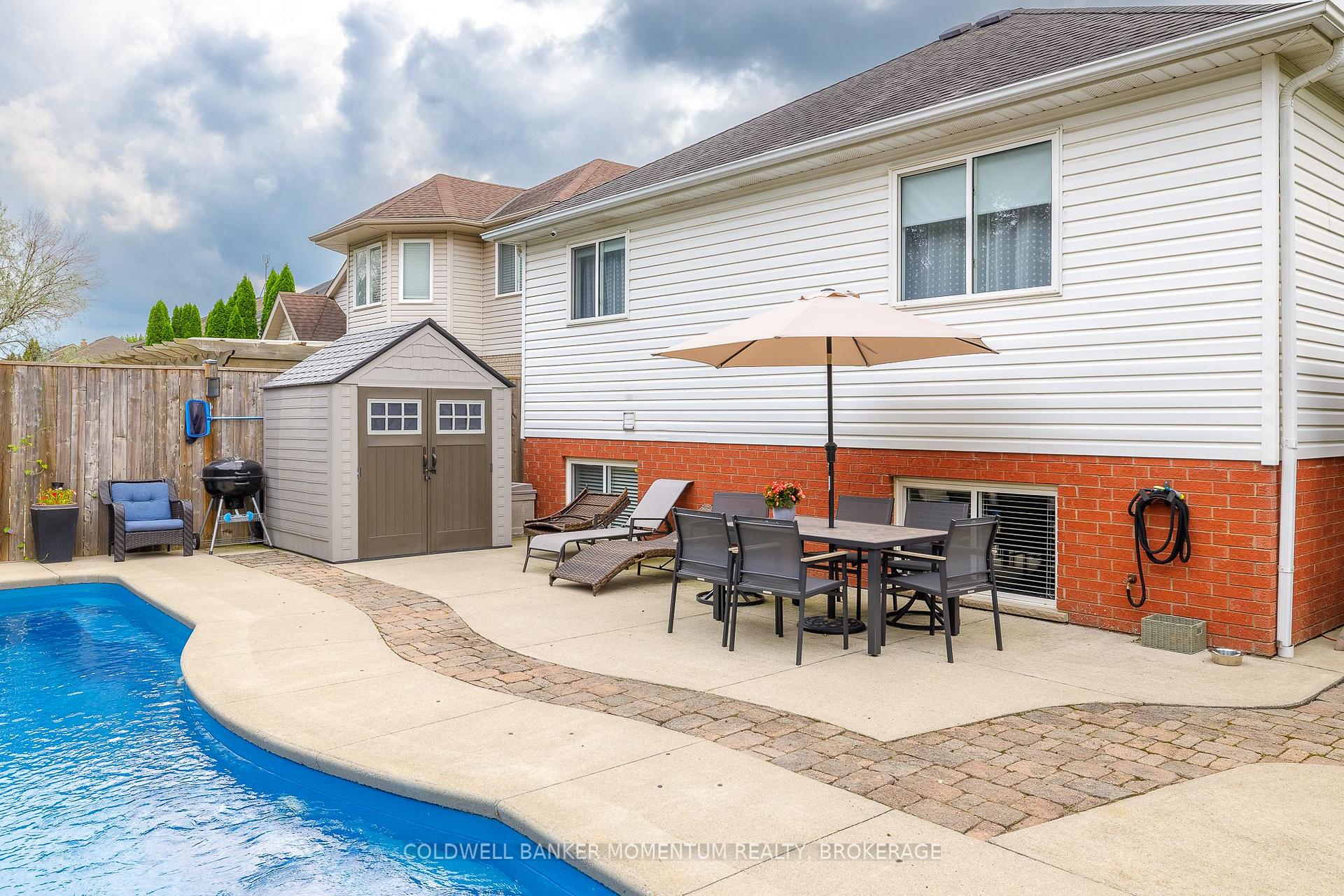 Photo 40 of 18 Loretta Drive, Niagara-on-the-Lake, Virgil — HOMEH