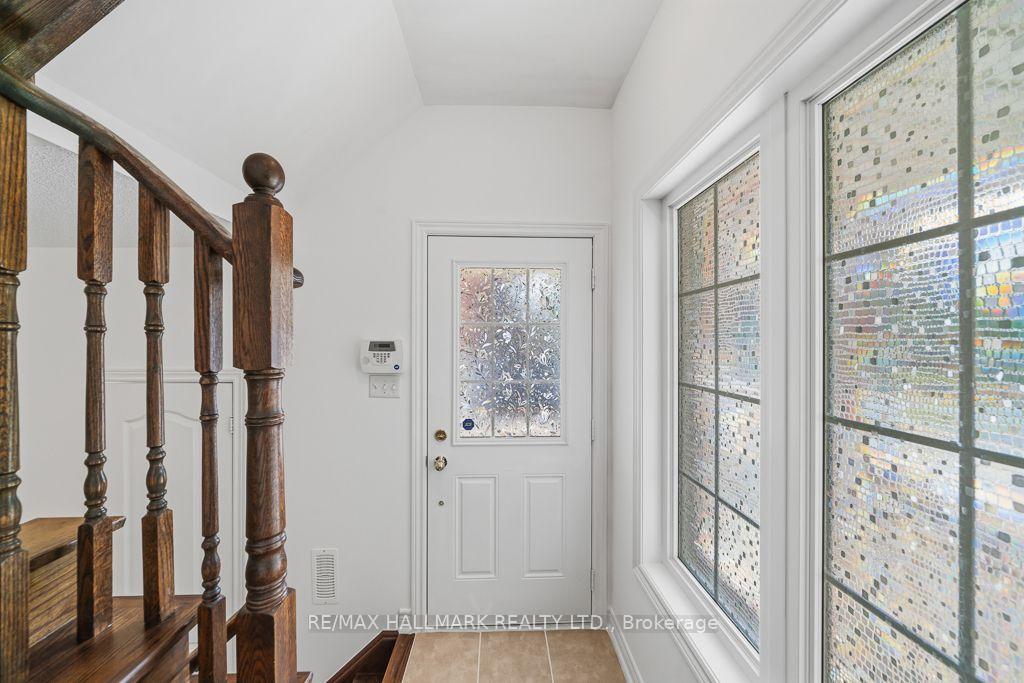 Photo 6 of Unit 24, 15 Old Colony Road, Richmond Hill, Oak Ridges Lake Wilcox — HOMEH
