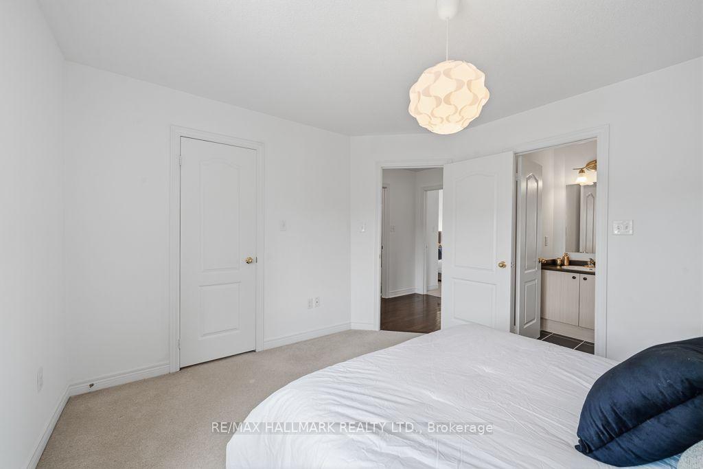 Photo 30 of Unit 24, 15 Old Colony Road, Richmond Hill, Oak Ridges Lake Wilcox — HOMEH