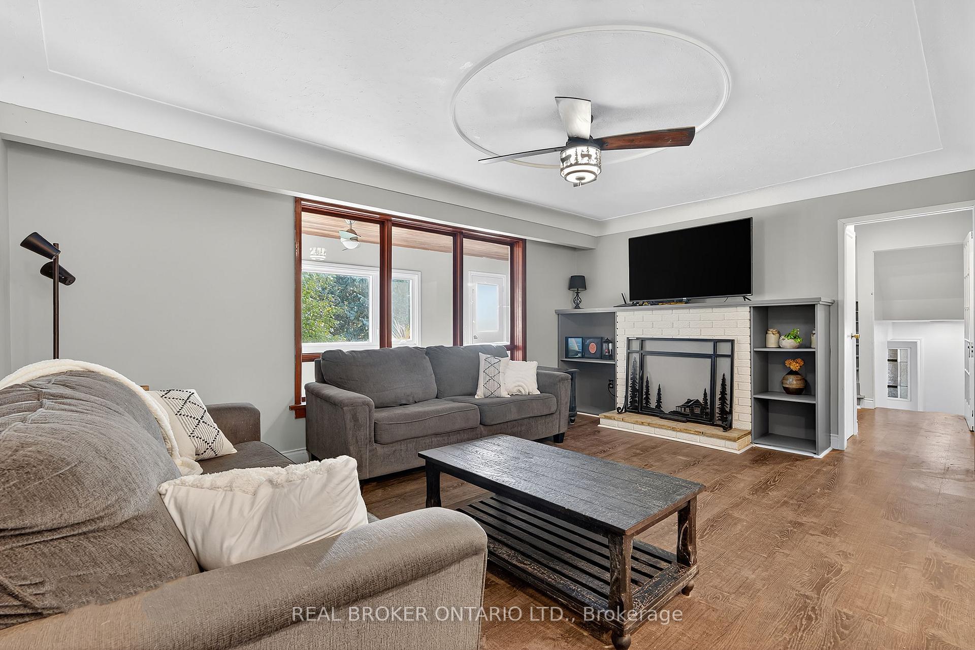 Photo 11 of 312 Old Guelph Road, Hamilton, Pleasant View — HOMEH