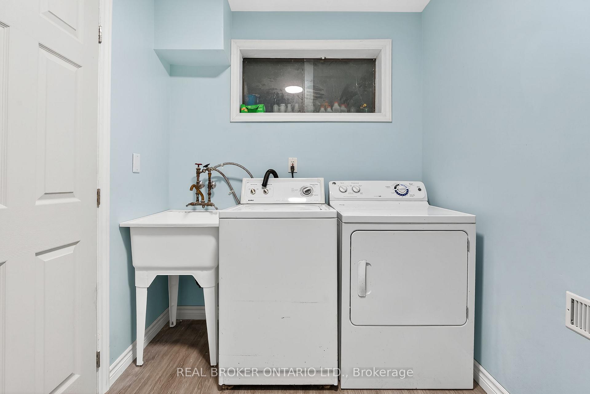 Photo 18 of 312 Old Guelph Road, Hamilton, Pleasant View — HOMEH