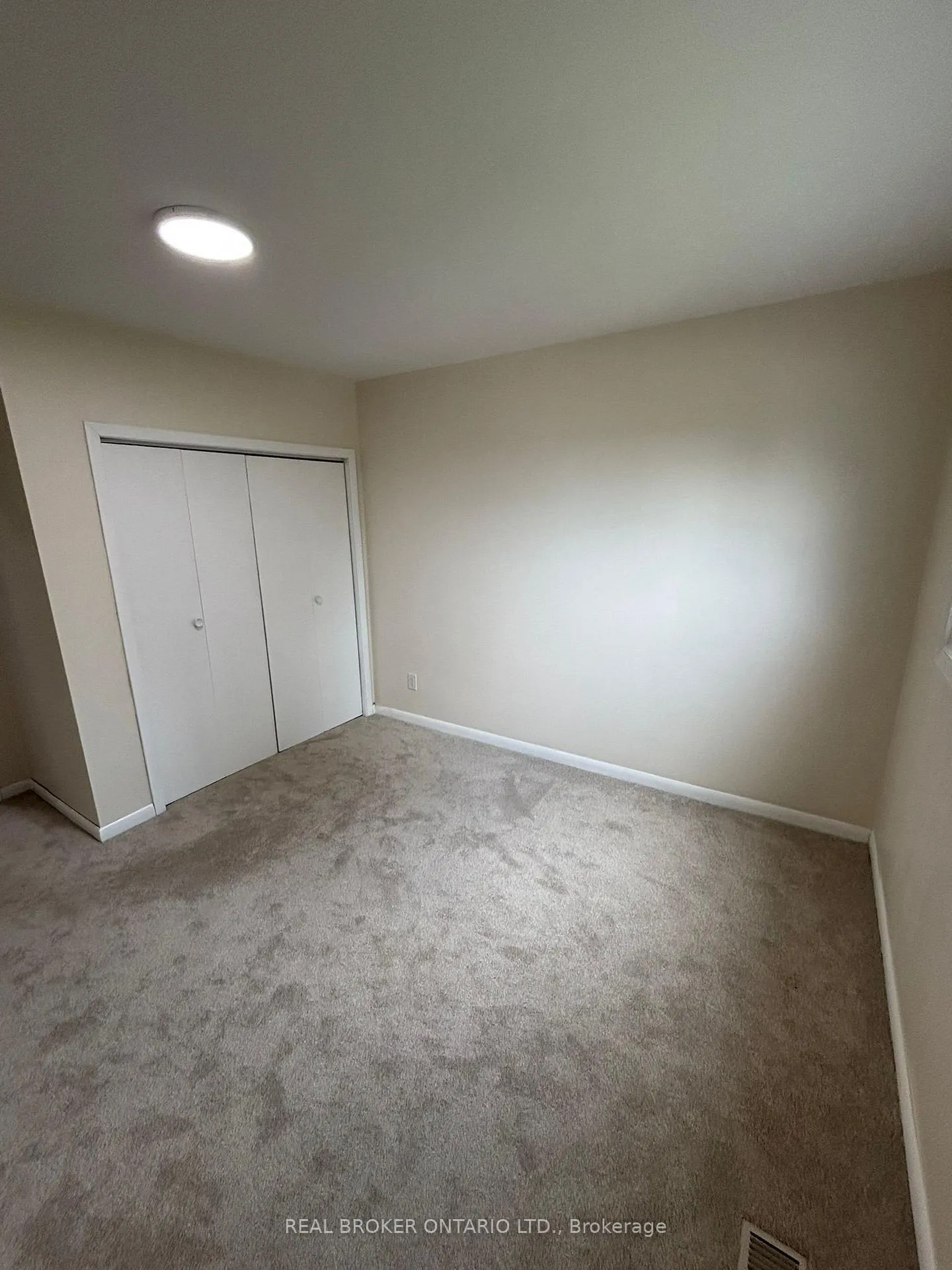 Photo 23 of 312 Old Guelph Road, Hamilton, Pleasant View — HOMEH