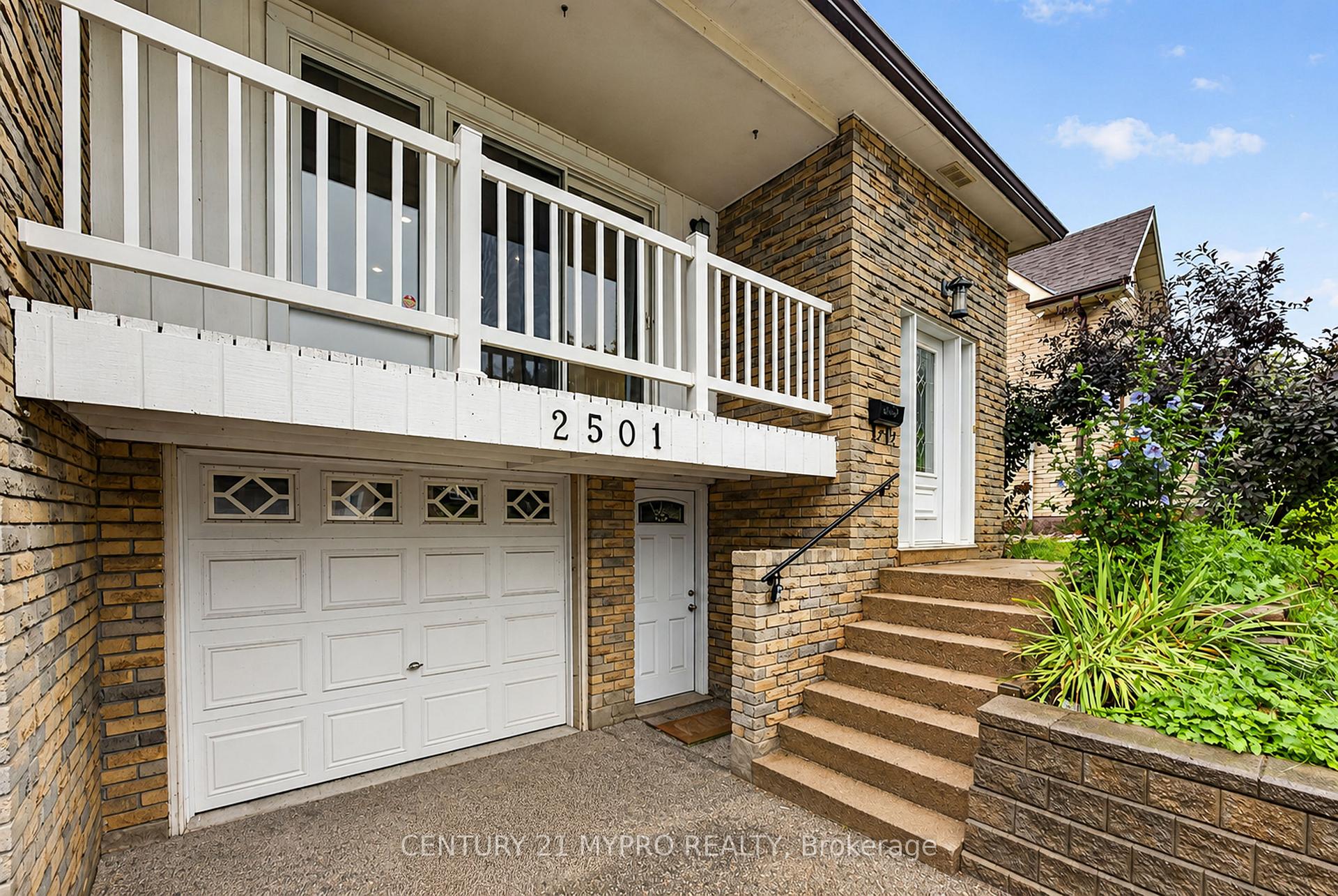 Photo 35 of 2501 Cobbinshaw Circle, Mississauga, Meadowvale — HOMEH
