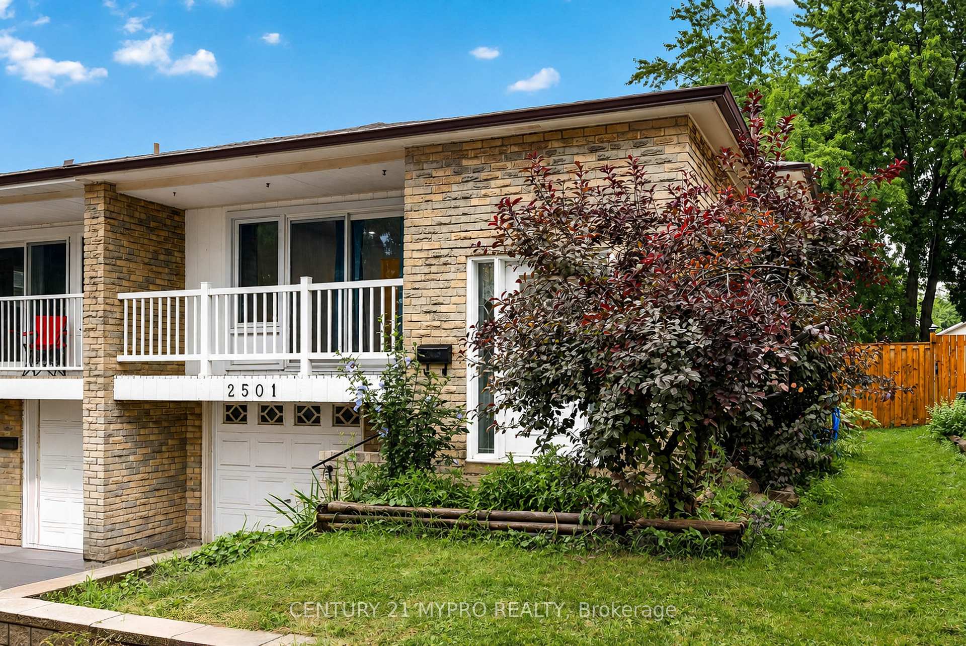 Photo 36 of 2501 Cobbinshaw Circle, Mississauga, Meadowvale — HOMEH