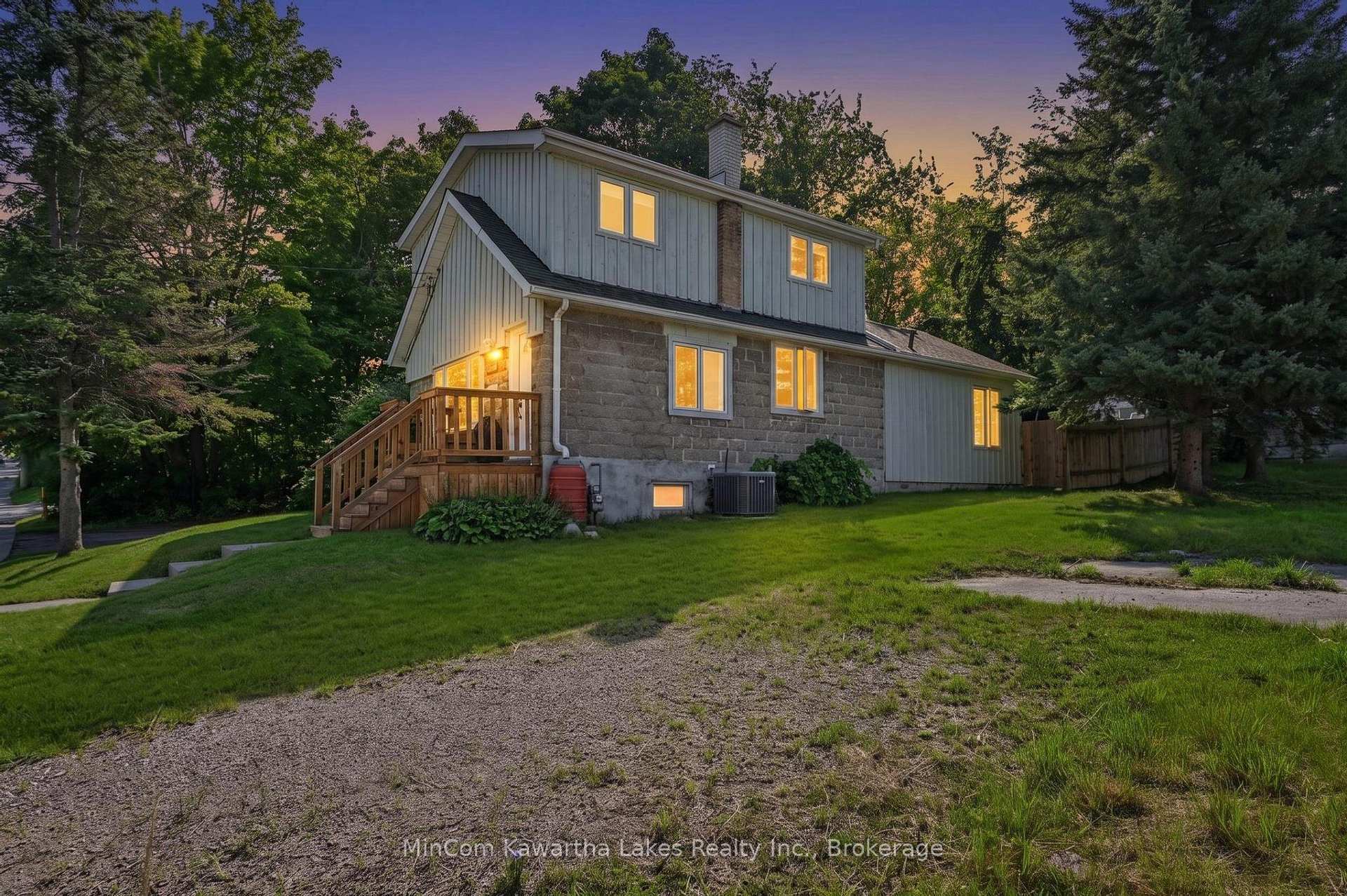 Photo 1 of 337 Euclid Avenue, Peterborough, Ashburnham Ward 4 — HOMEH