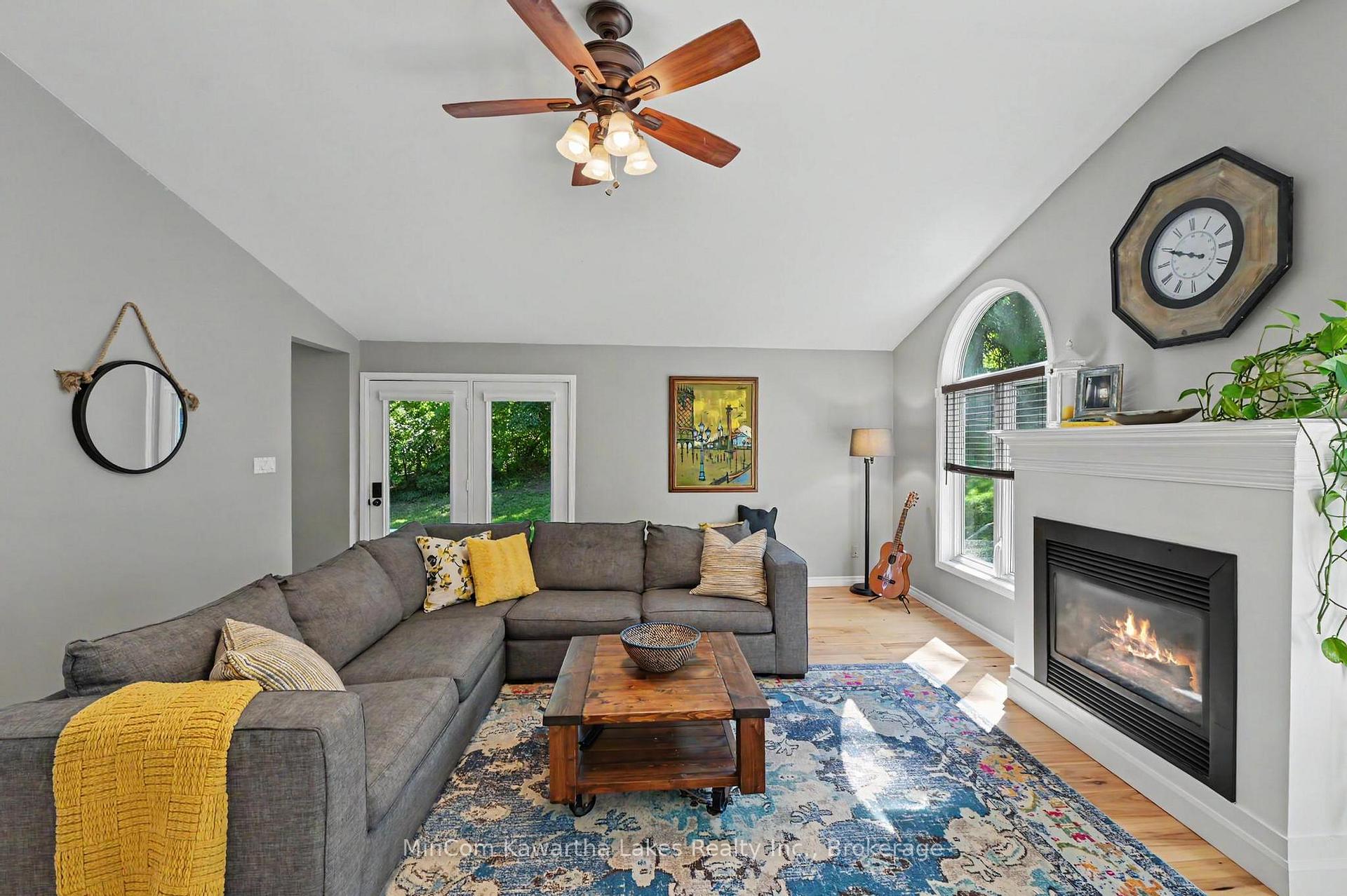 Photo 16 of 337 Euclid Avenue, Peterborough, Ashburnham Ward 4 — HOMEH