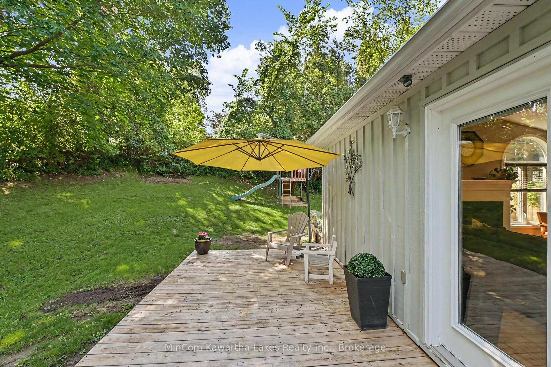 Photo 32 of 337 Euclid Avenue, Peterborough, Ashburnham Ward 4 — HOMEH