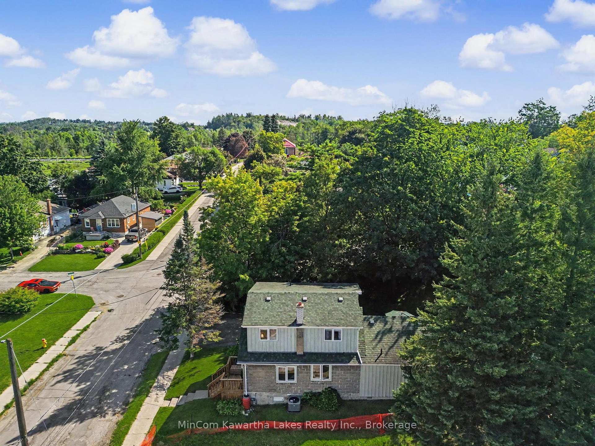 Photo 40 of 337 Euclid Avenue, Peterborough, Ashburnham Ward 4 — HOMEH
