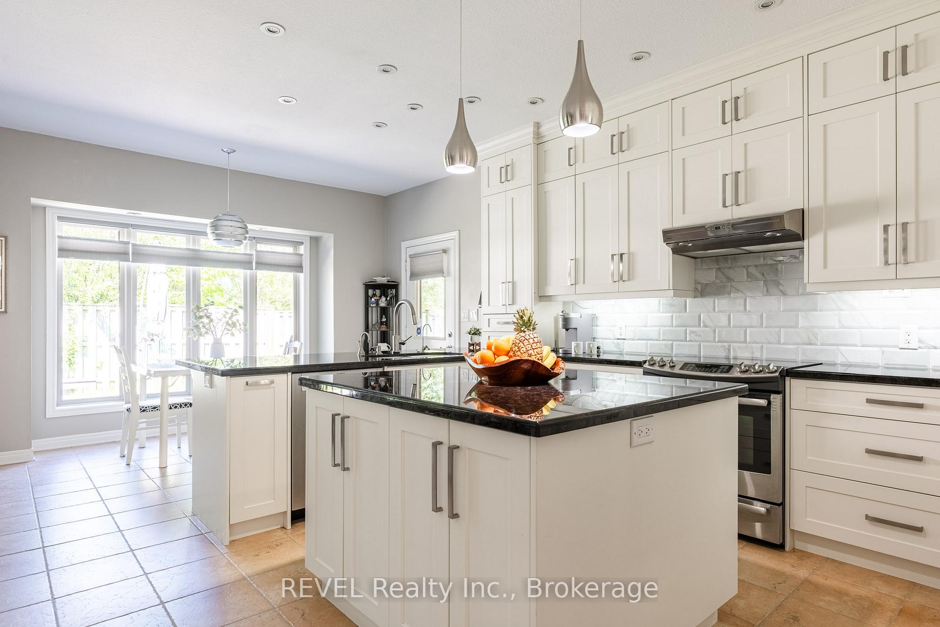 Photo 6 of Unit 1, 139 Glendale Avenue, St. Catharines, Glendale/Glenridge — HOMEH