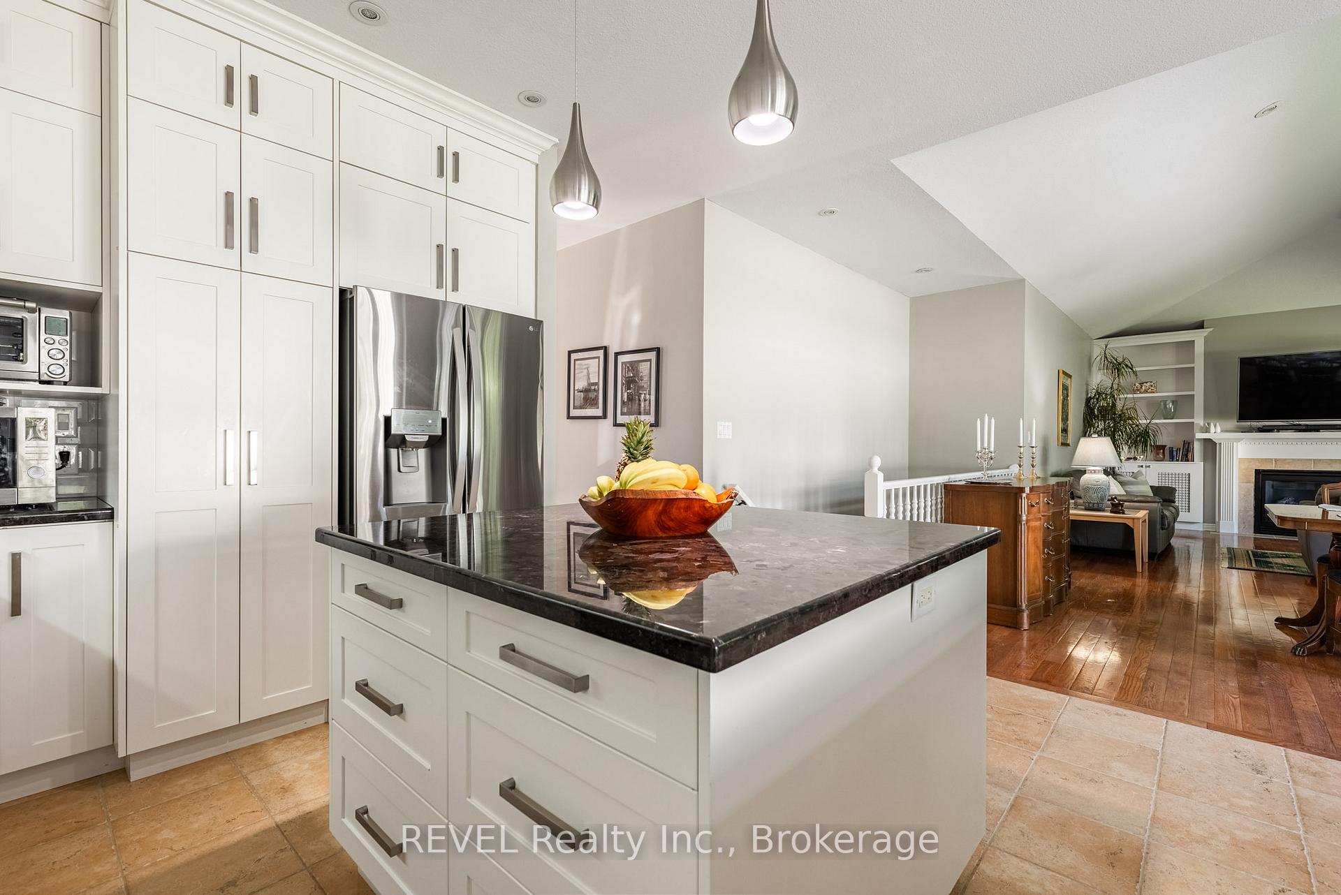 Photo 9 of Unit 1, 139 Glendale Avenue, St. Catharines, Glendale/Glenridge — HOMEH