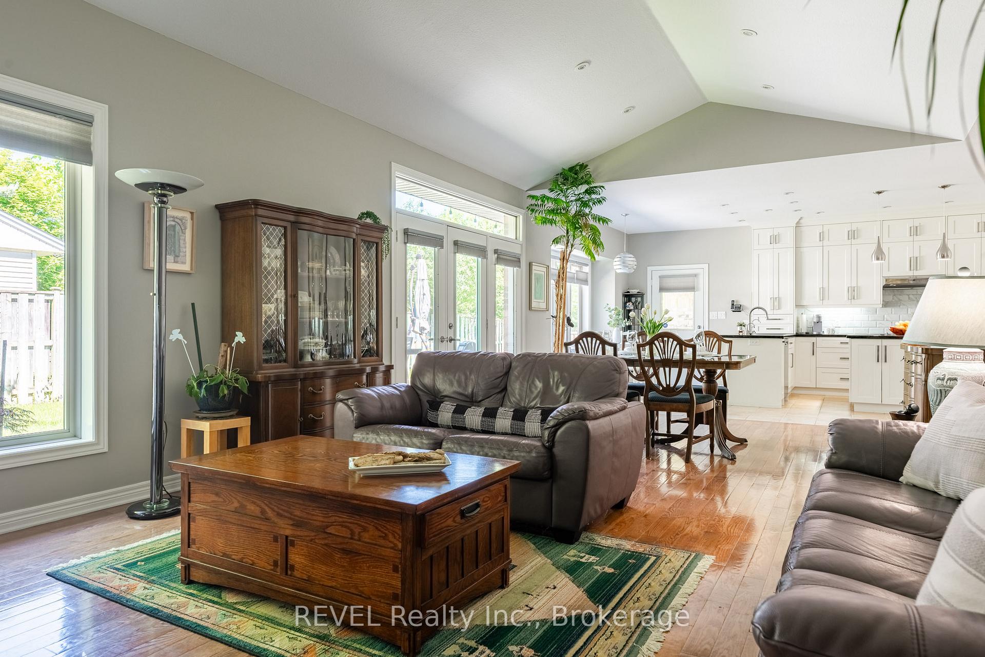 Photo 13 of Unit 1, 139 Glendale Avenue, St. Catharines, Glendale/Glenridge — HOMEH