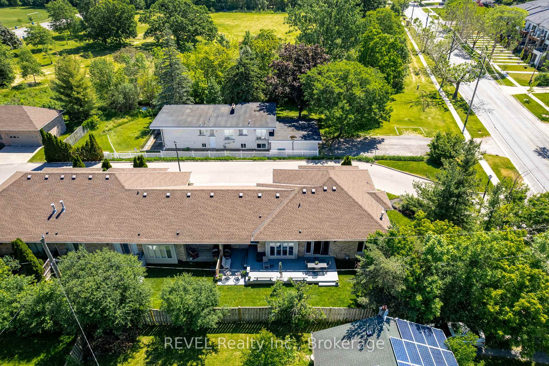 Photo 33 of Unit 1, 139 Glendale Avenue, St. Catharines, Glendale/Glenridge — HOMEH