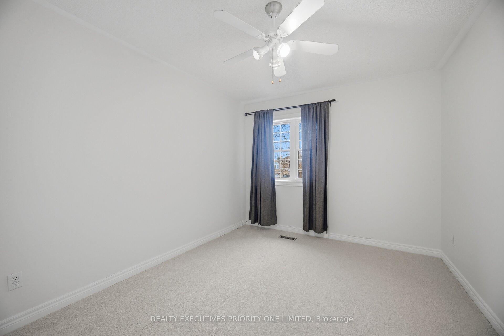 Photo 20 of 24 Archbury Circle, Caledon, Bolton East — HOMEH