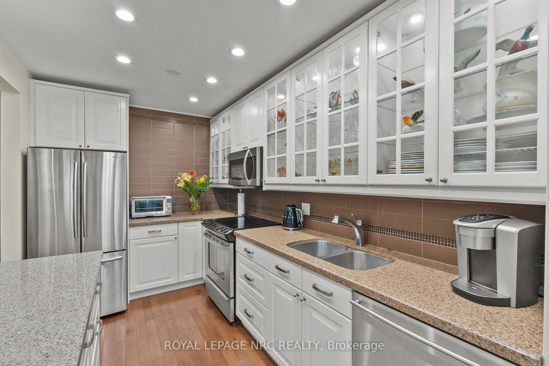 Photo 6 of 275 Pelham Road, St. Catharines, Rykert/Vansickle — HOMEH