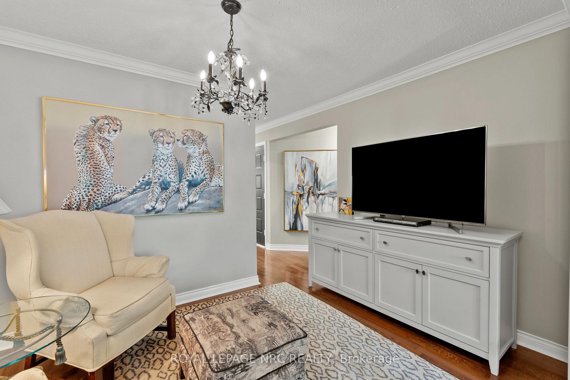 Photo 8 of 275 Pelham Road, St. Catharines, Rykert/Vansickle — HOMEH