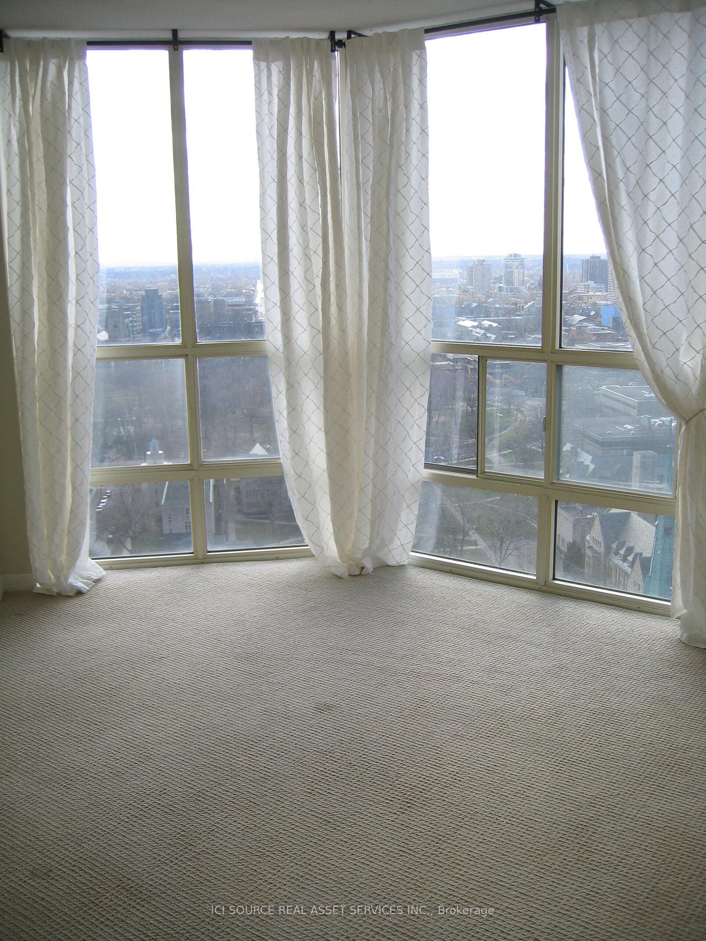 Photo 6 of Unit 2514, 44 St Joseph Street, Toronto, Bay Street Corridor — HOMEH