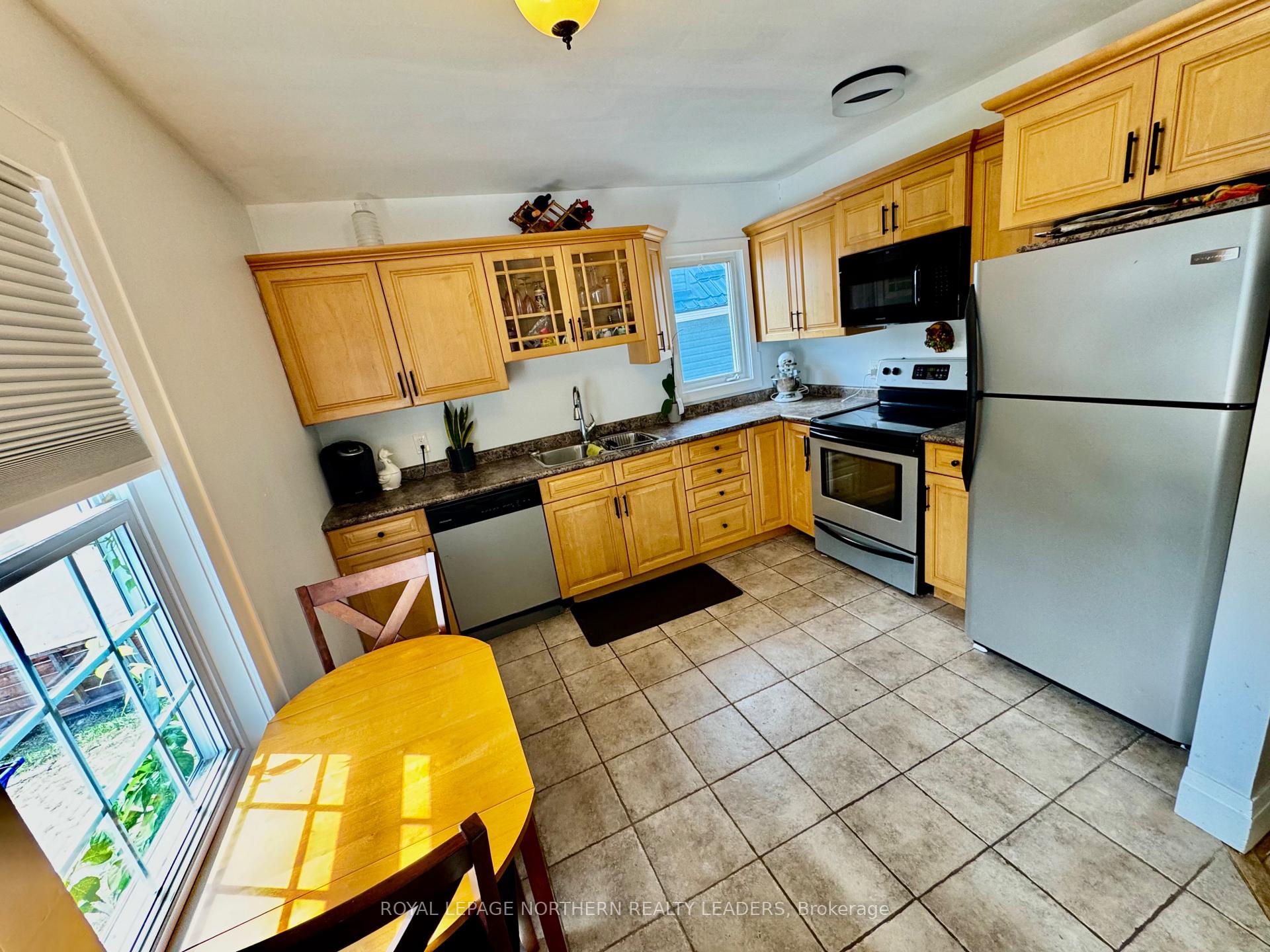 Photo 3 of 30 Fern Avenue, Timmins, SP - Main Area — HOMEH