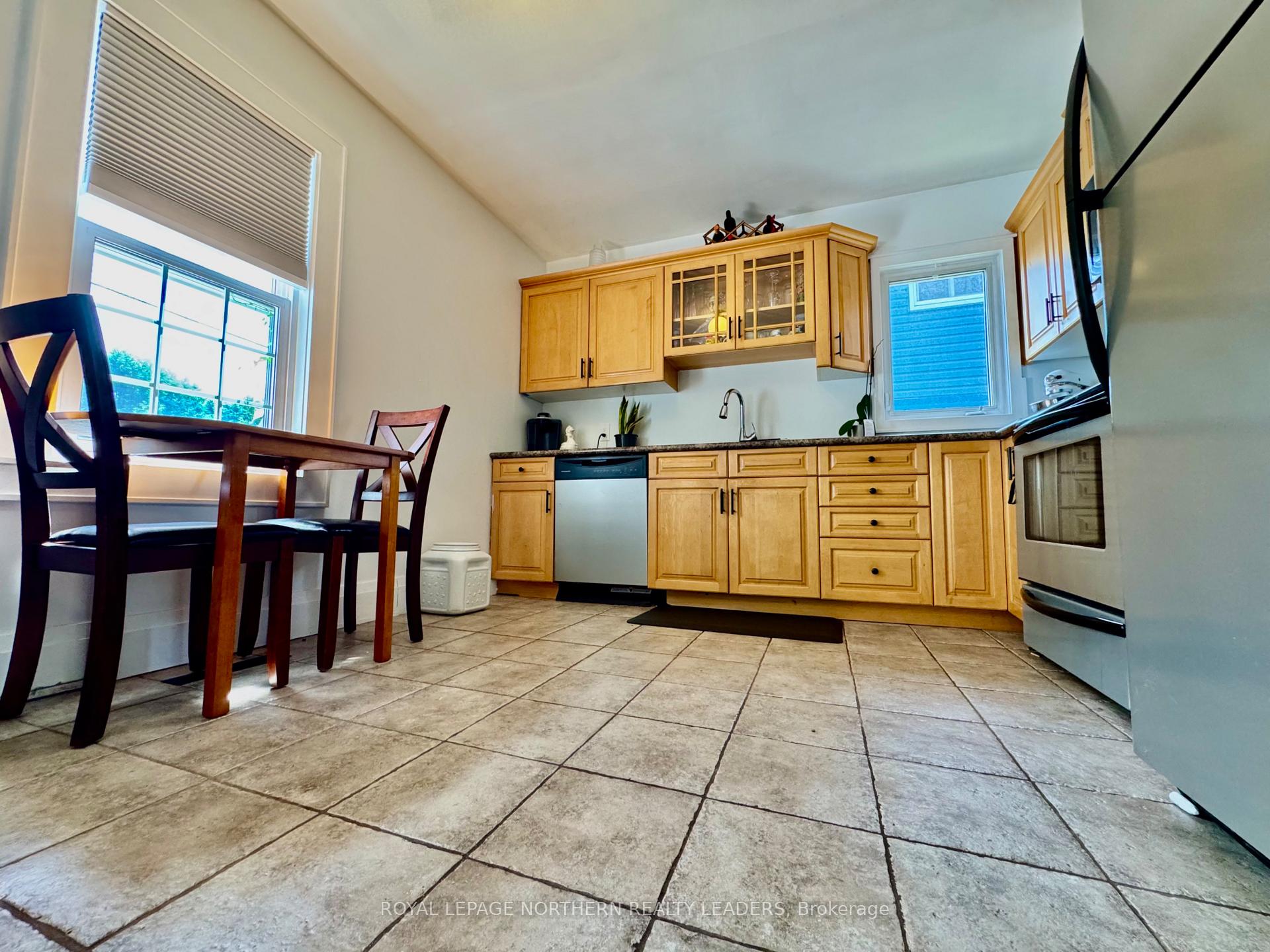 Photo 4 of 30 Fern Avenue, Timmins, SP - Main Area — HOMEH