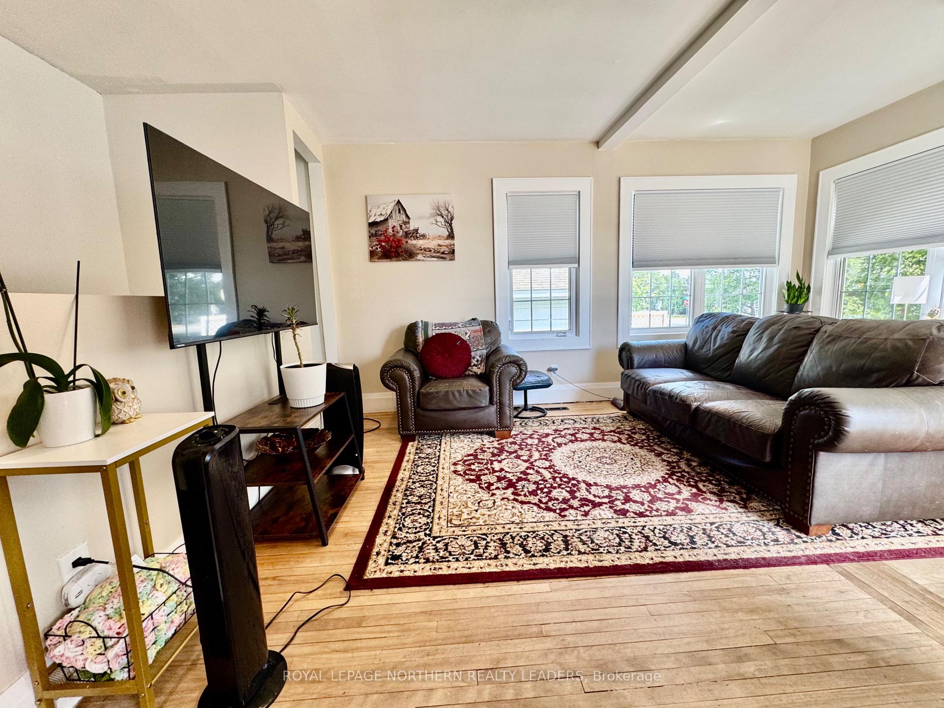 Photo 9 of 30 Fern Avenue, Timmins, SP - Main Area — HOMEH