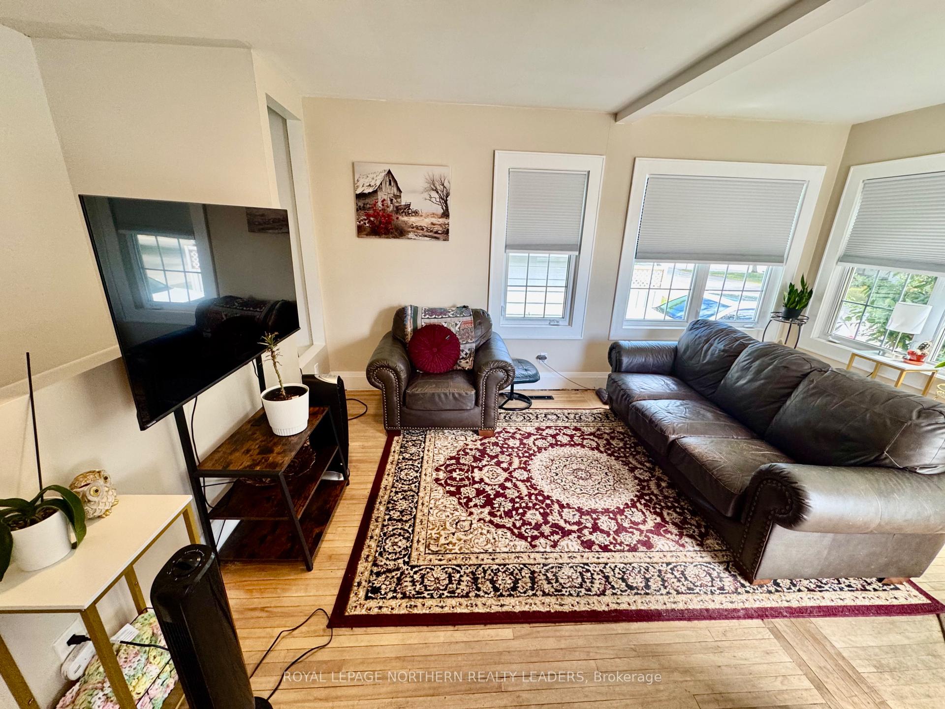Photo 10 of 30 Fern Avenue, Timmins, SP - Main Area — HOMEH
