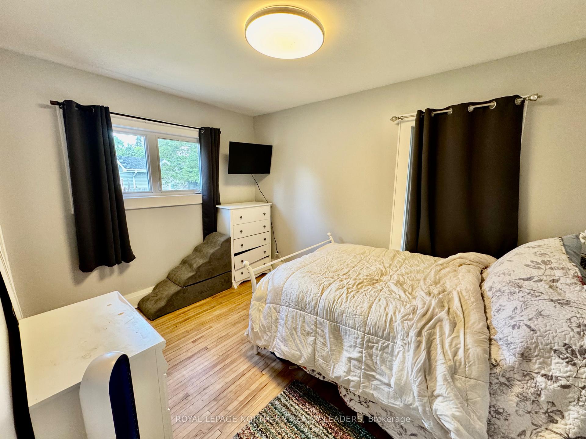 Photo 16 of 30 Fern Avenue, Timmins, SP - Main Area — HOMEH