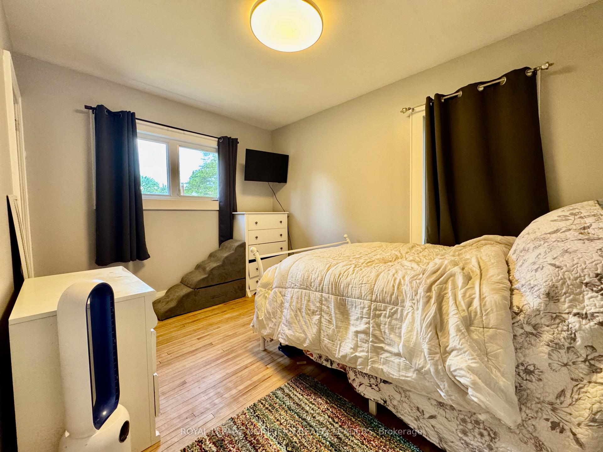 Photo 17 of 30 Fern Avenue, Timmins, SP - Main Area — HOMEH