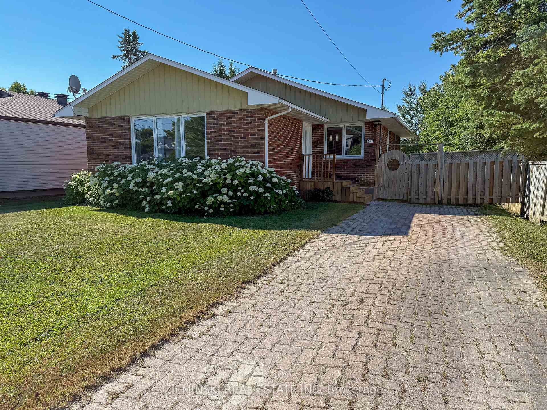 Photo 1 of 403 Young Street, Timmins, Porcupine - West — HOMEH