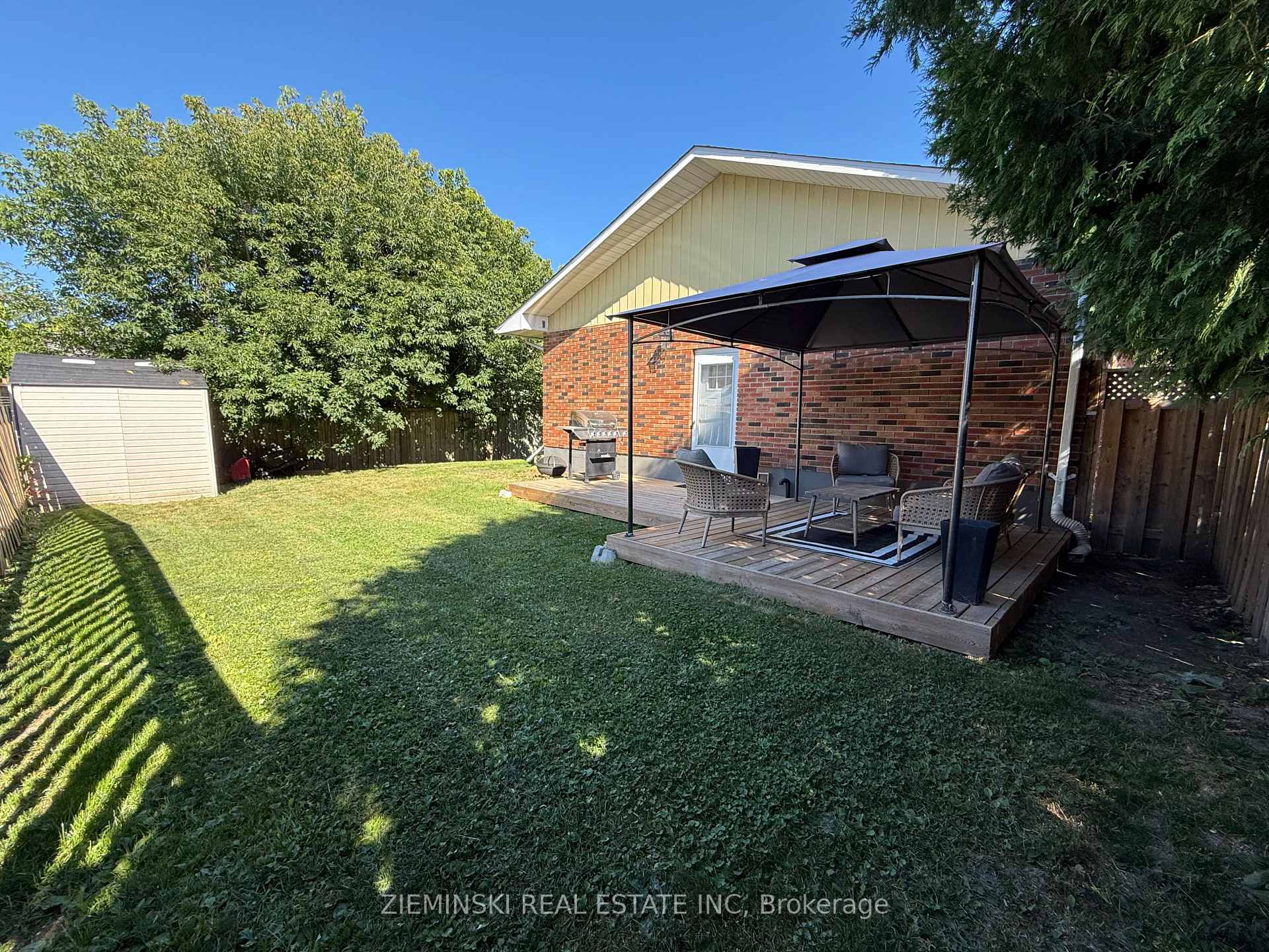 Photo 32 of 403 Young Street, Timmins, Porcupine - West — HOMEH