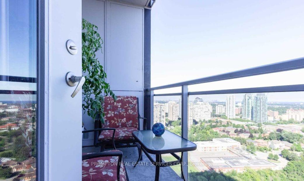 Photo 17 of Unit 2404, 223 Webb Drive, Mississauga, City Centre — HOMEH