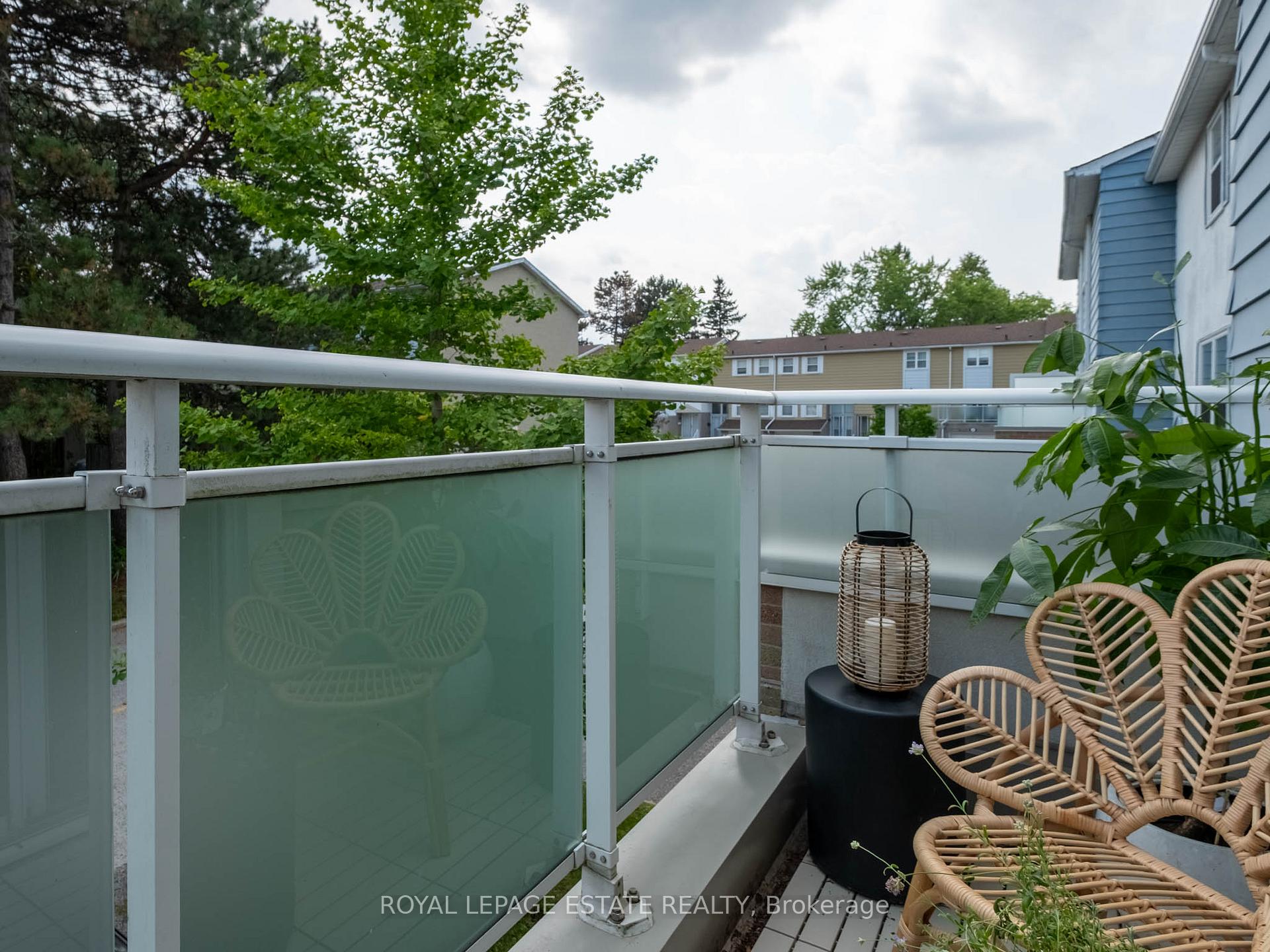 Photo 35 of 1916 John Street, Markham, Bayview Fairway-Bayview Country Club Estates — HOMEH