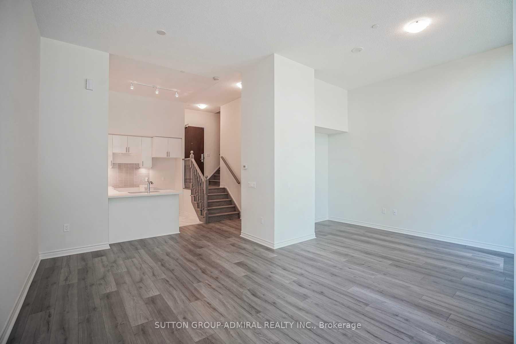 Photo 9 of Unit Th 104, 39 Annie Craig Drive, Etobicoke, Mimico — HOMEH