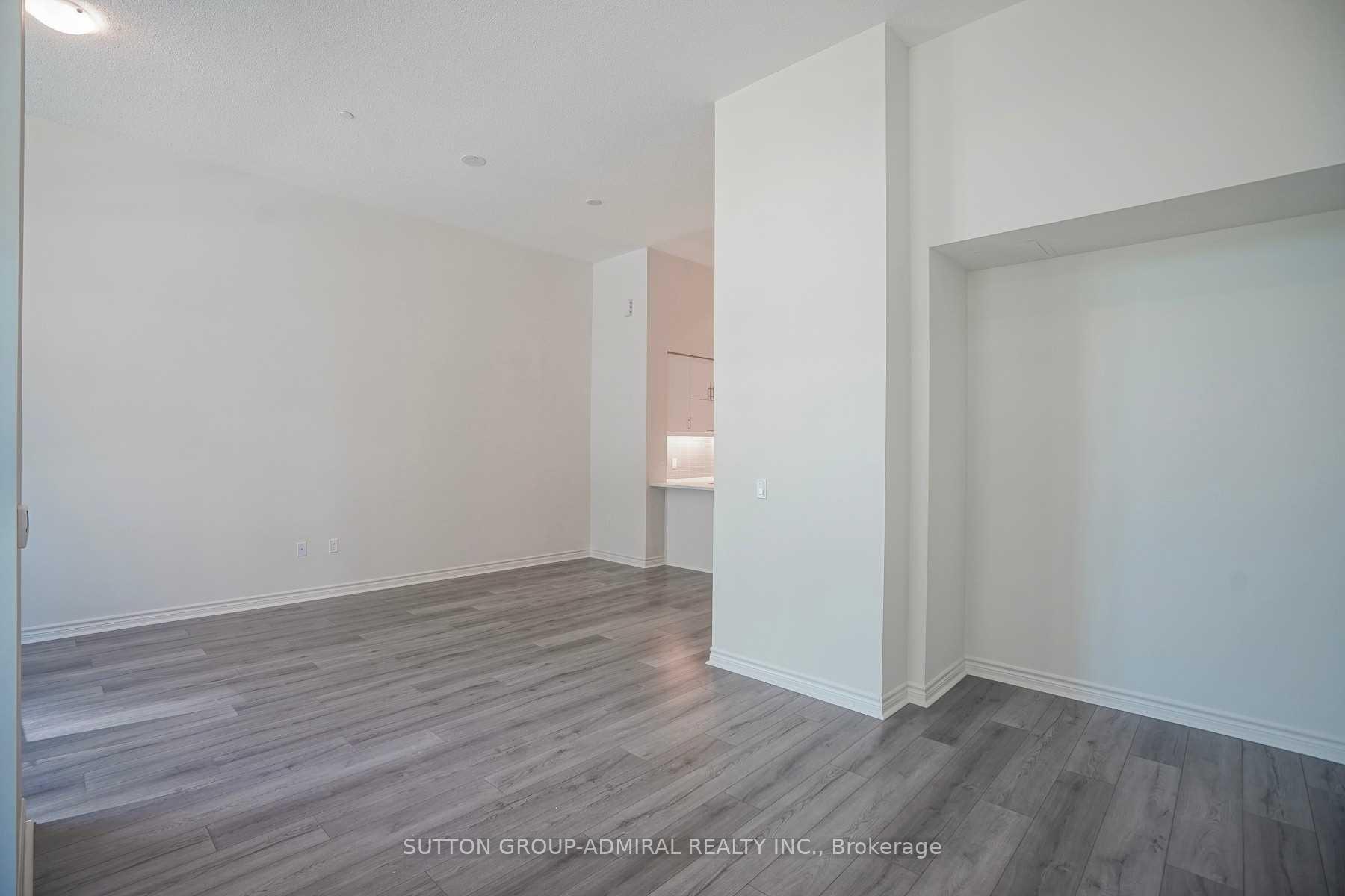 Photo 10 of Unit Th 104, 39 Annie Craig Drive, Etobicoke, Mimico — HOMEH