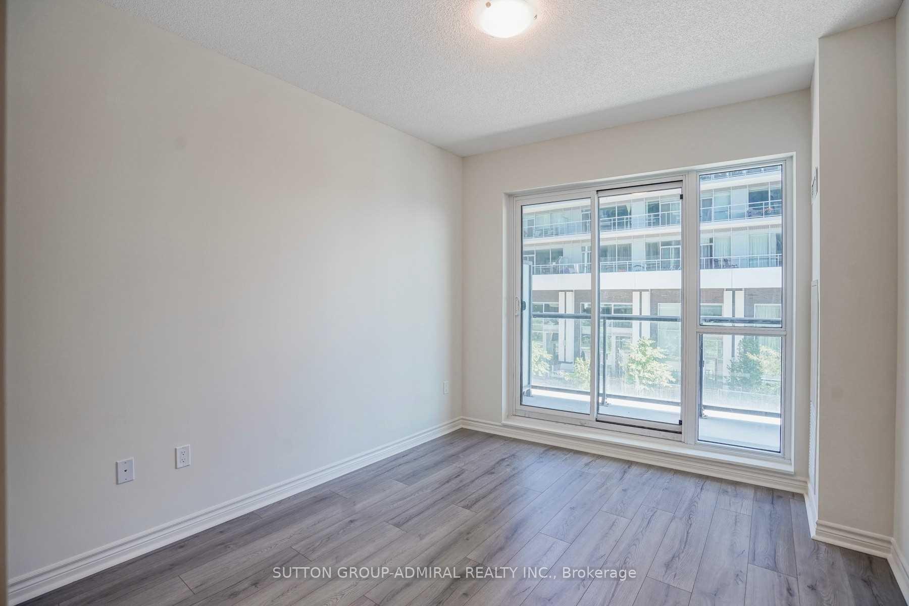 Photo 21 of Unit Th 104, 39 Annie Craig Drive, Etobicoke, Mimico — HOMEH