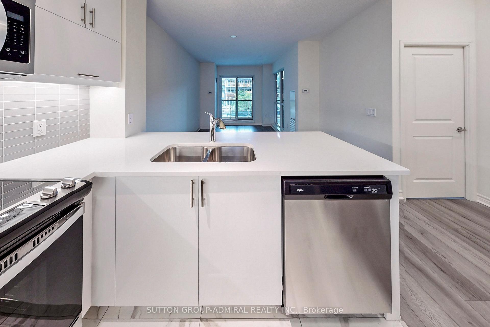 Photo 8 of Unit 221, 39 Annie Craig Drive, Etobicoke, Mimico — HOMEH
