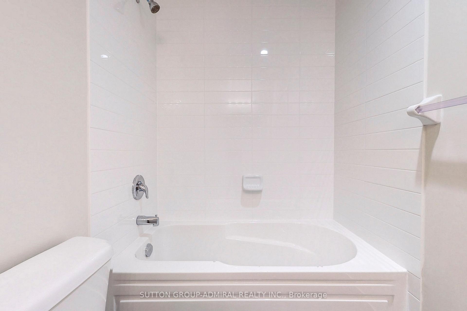 Photo 16 of Unit 221, 39 Annie Craig Drive, Etobicoke, Mimico — HOMEH