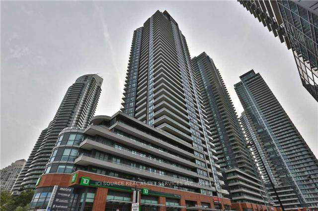 Front of Unit 3202, 2212 Lake Shore Boulevard W