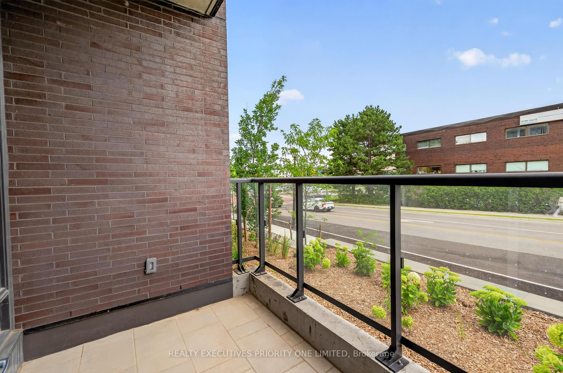 Photo 18 of Unit A103, 705 Davis Drive, Newmarket, Huron Heights-Leslie Valley — HOMEH