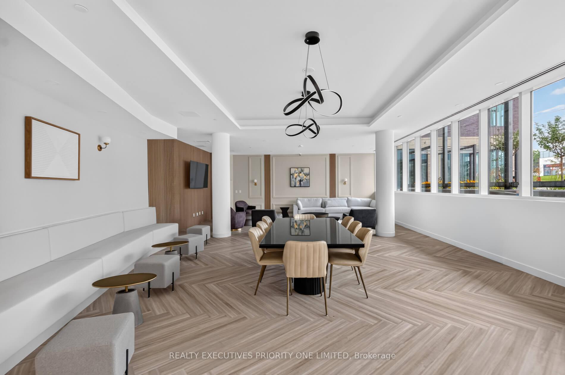 Photo 32 of Unit A103, 705 Davis Drive, Newmarket, Huron Heights-Leslie Valley — HOMEH