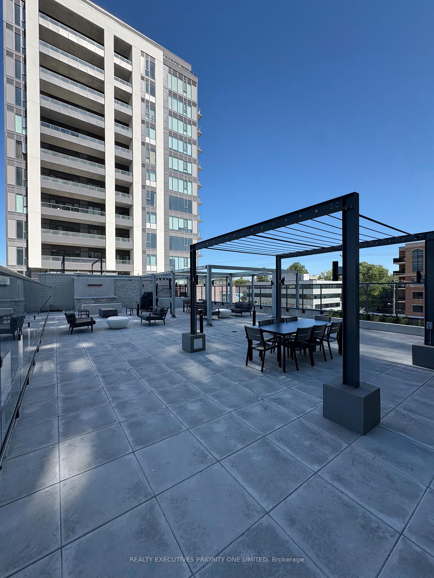 Photo 36 of Unit A103, 705 Davis Drive, Newmarket, Huron Heights-Leslie Valley — HOMEH