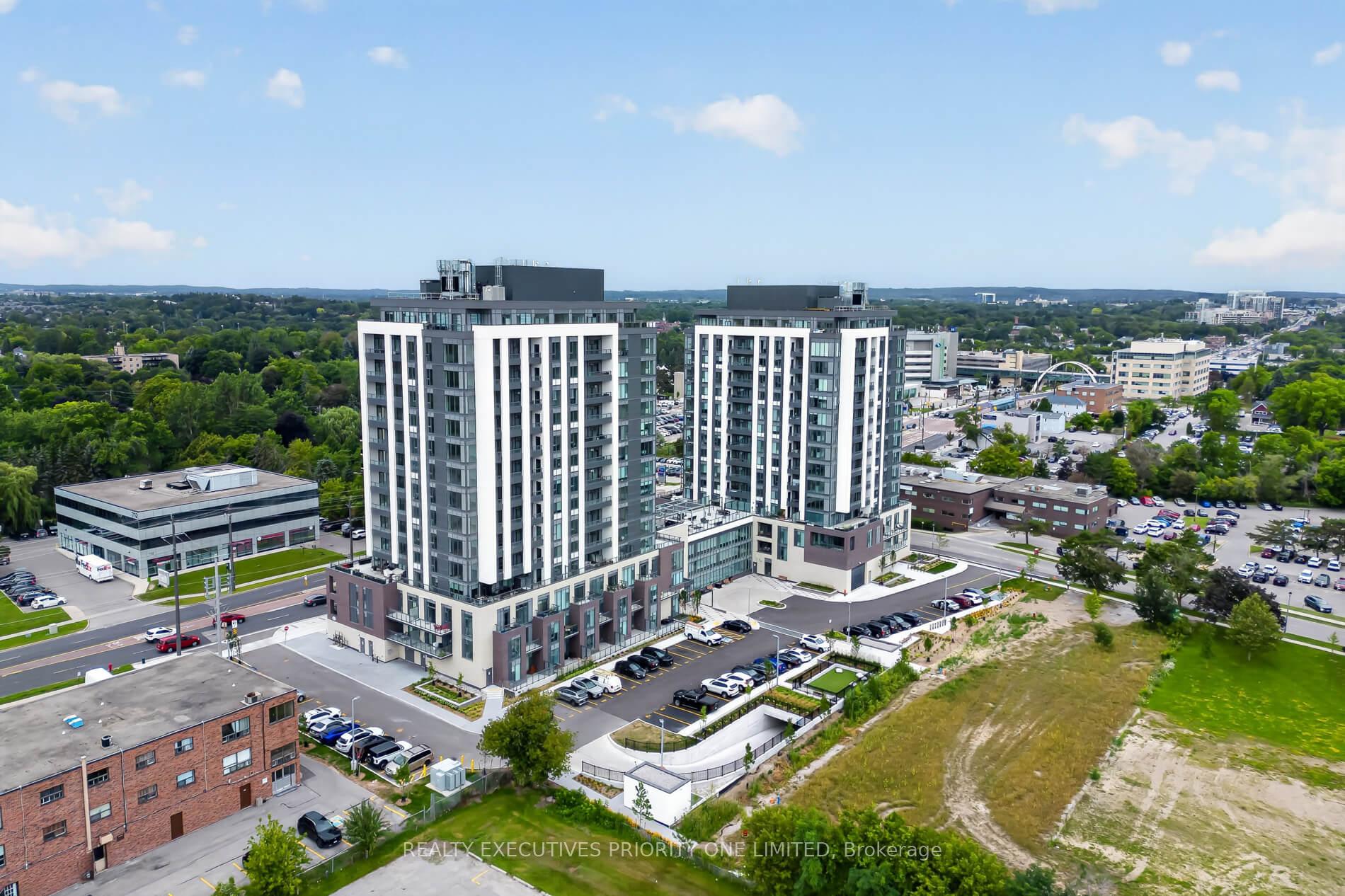 Photo 38 of Unit A103, 705 Davis Drive, Newmarket, Huron Heights-Leslie Valley — HOMEH