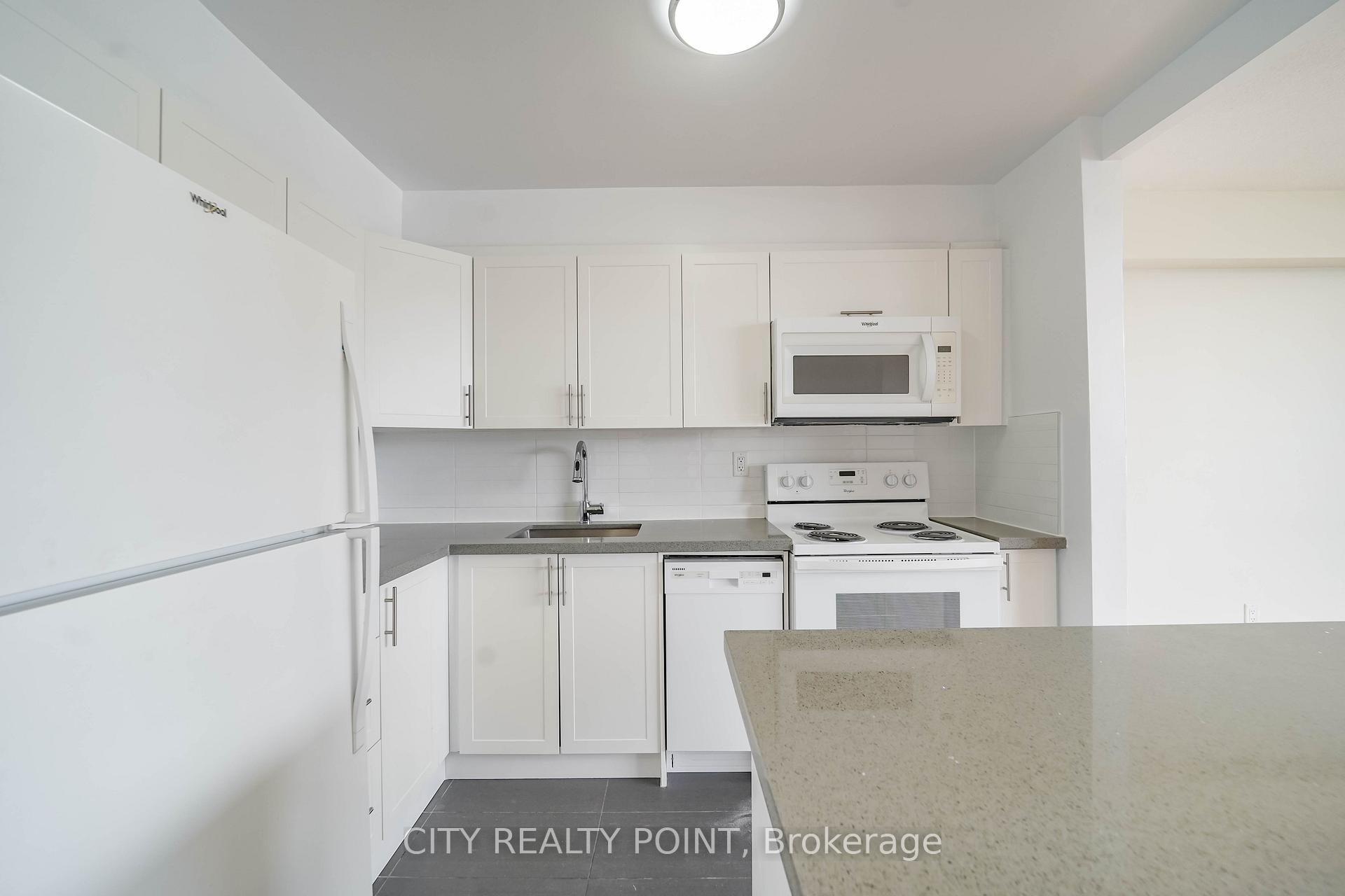 Photo 5 of Unit 2411, 666 Spadina Avenue, Toronto, University — HOMEH