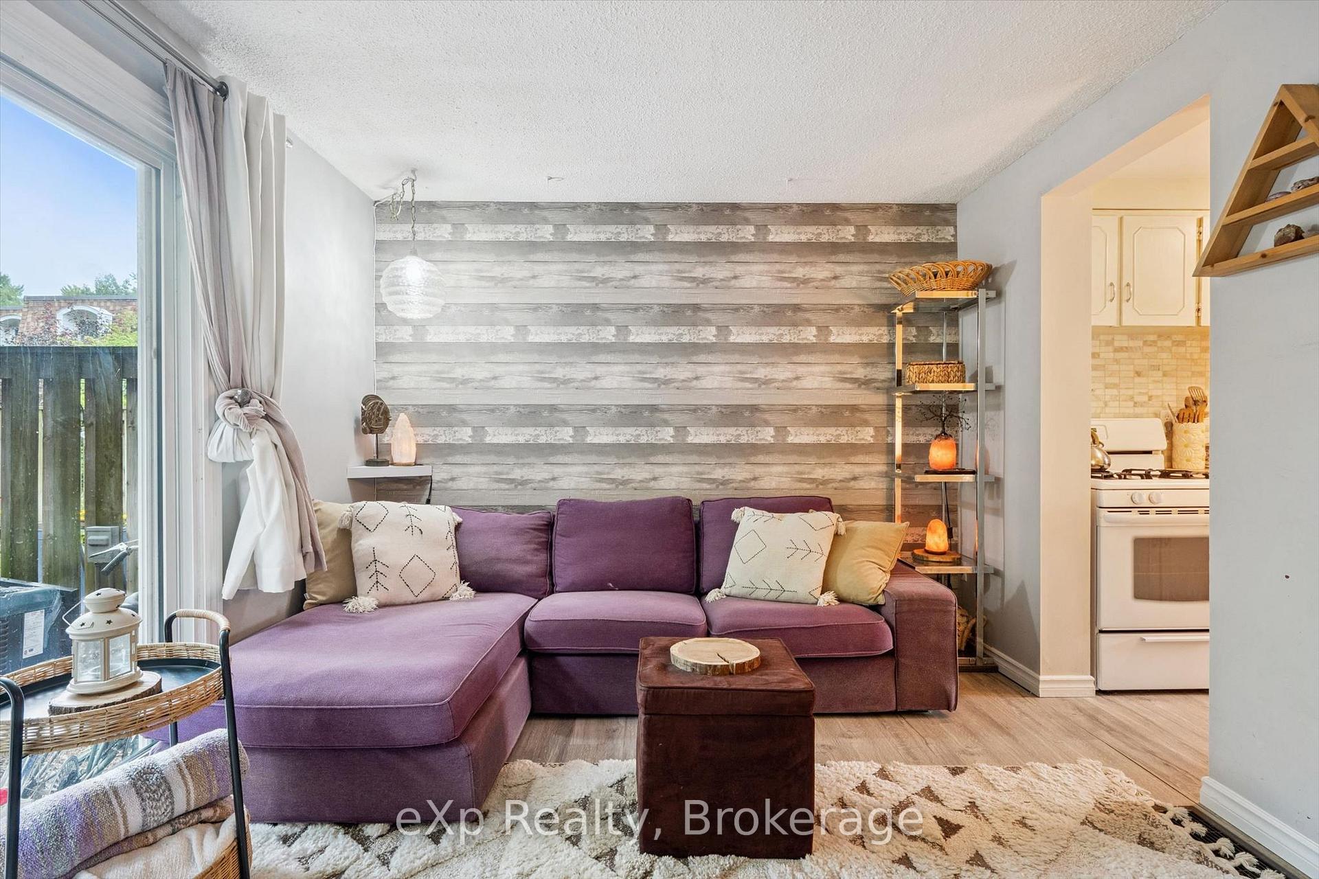 Photo 7 of Unit 16, 383 Edinburgh Road S, Guelph, Dovercliffe Park/Old University — HOMEH