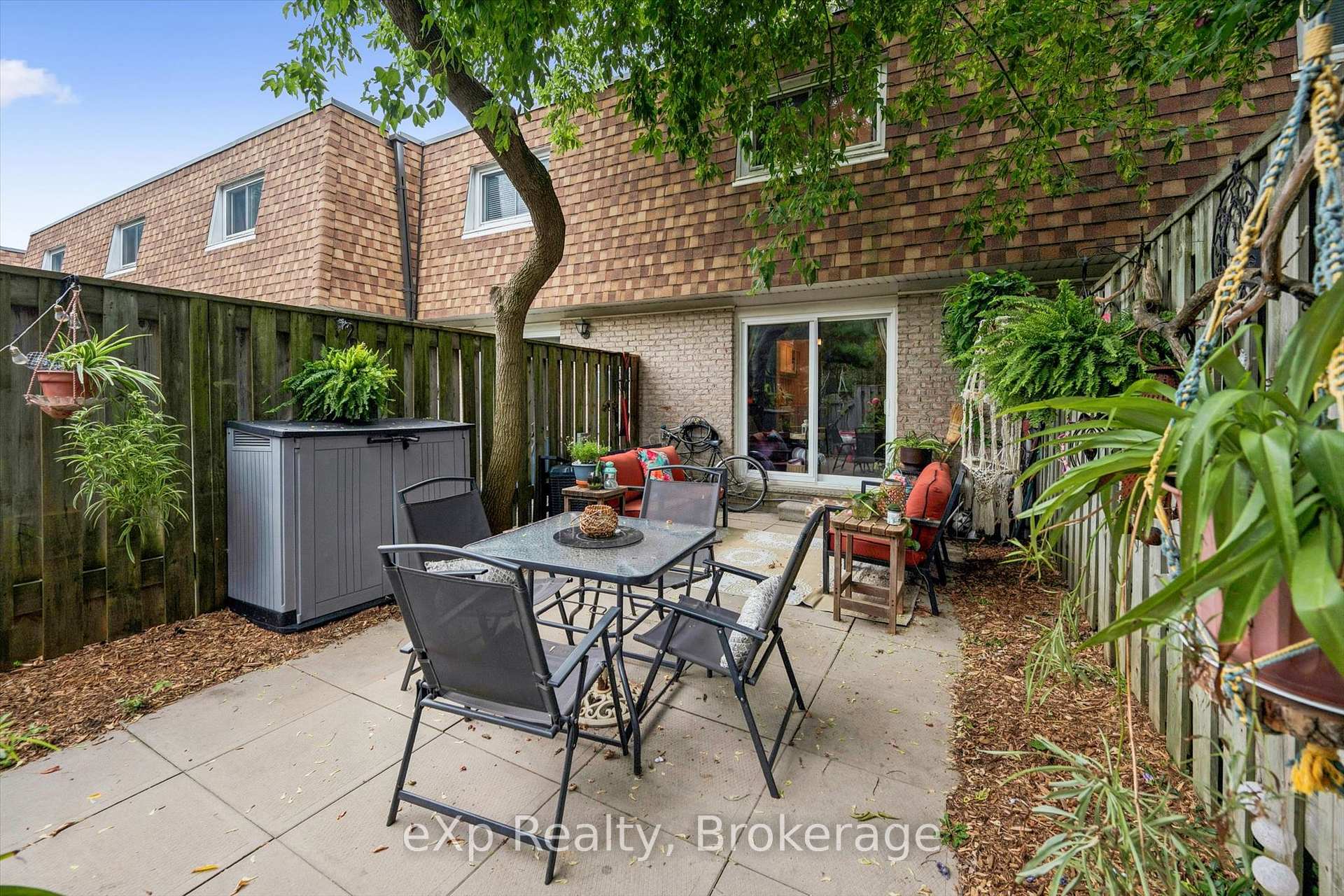 Photo 29 of Unit 16, 383 Edinburgh Road S, Guelph, Dovercliffe Park/Old University — HOMEH