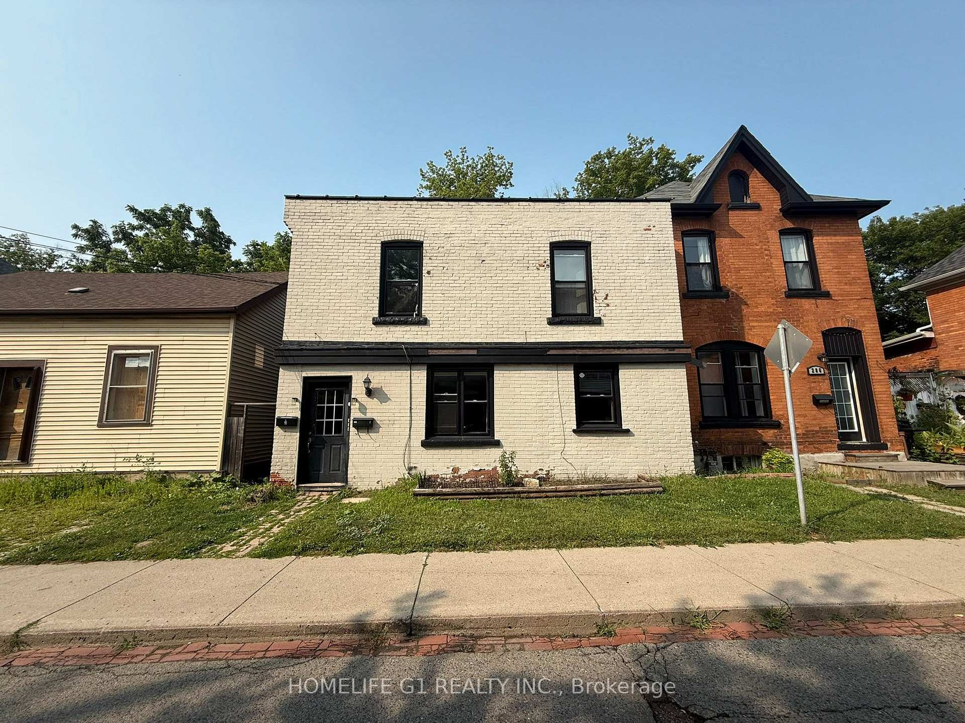 Photo of Unit 2, 288 Hunter Street W