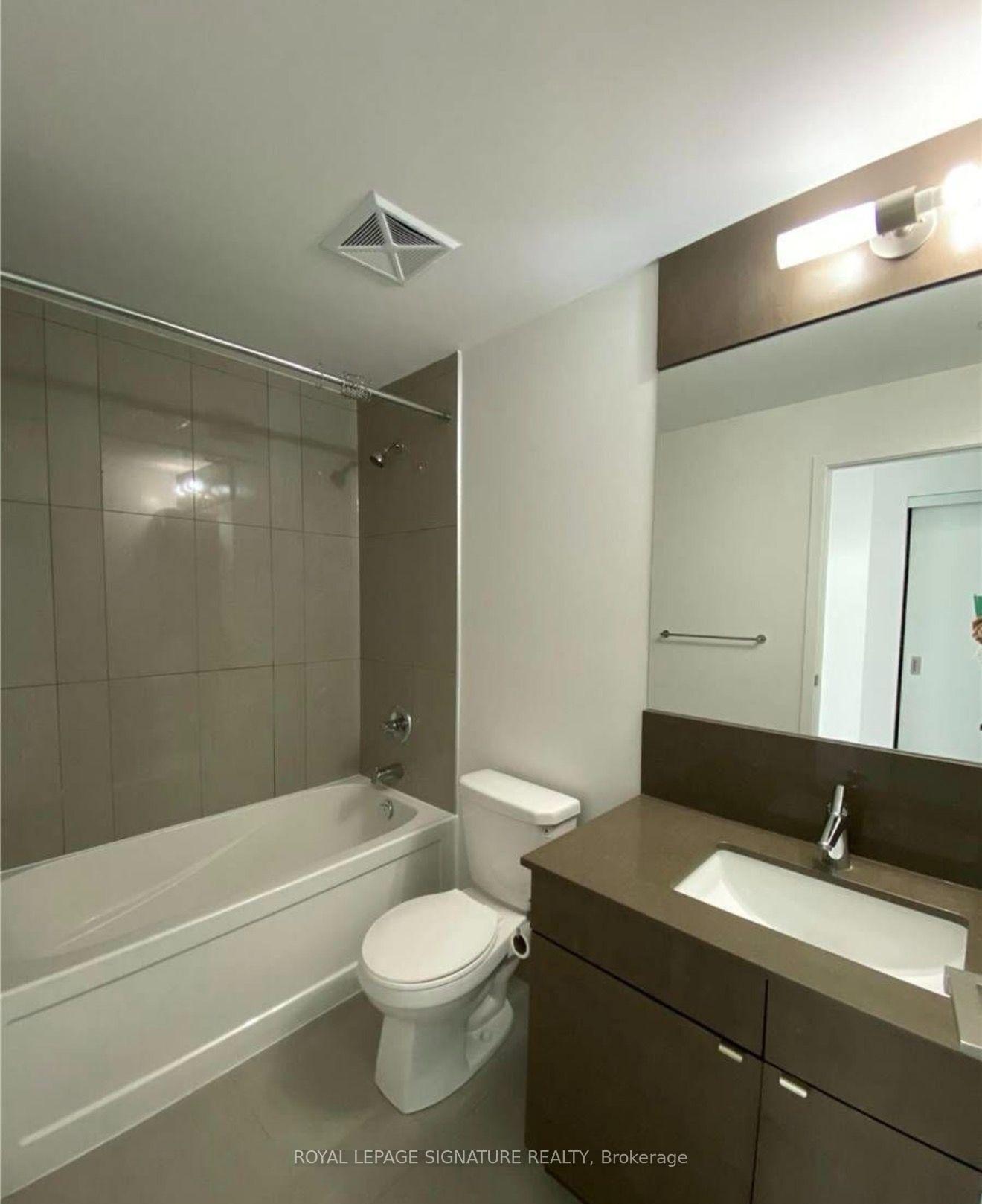 Photo 12 of Unit 2610, 89 Dunfield Avenue, Toronto, Mount Pleasant West — HOMEH